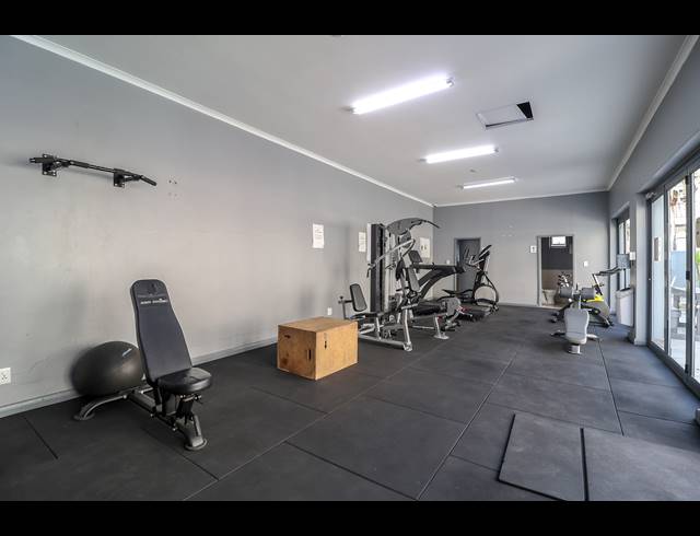 1 BEDROOM APARTMENT TO LET IN GARDENS